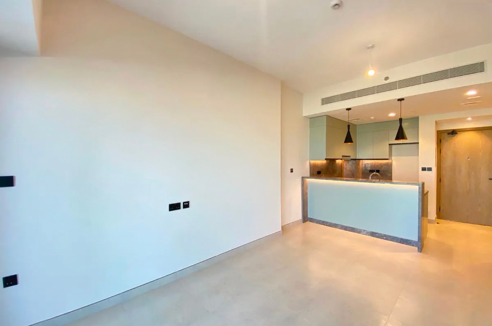 1 bed apartment in Golf Gate, photo 2