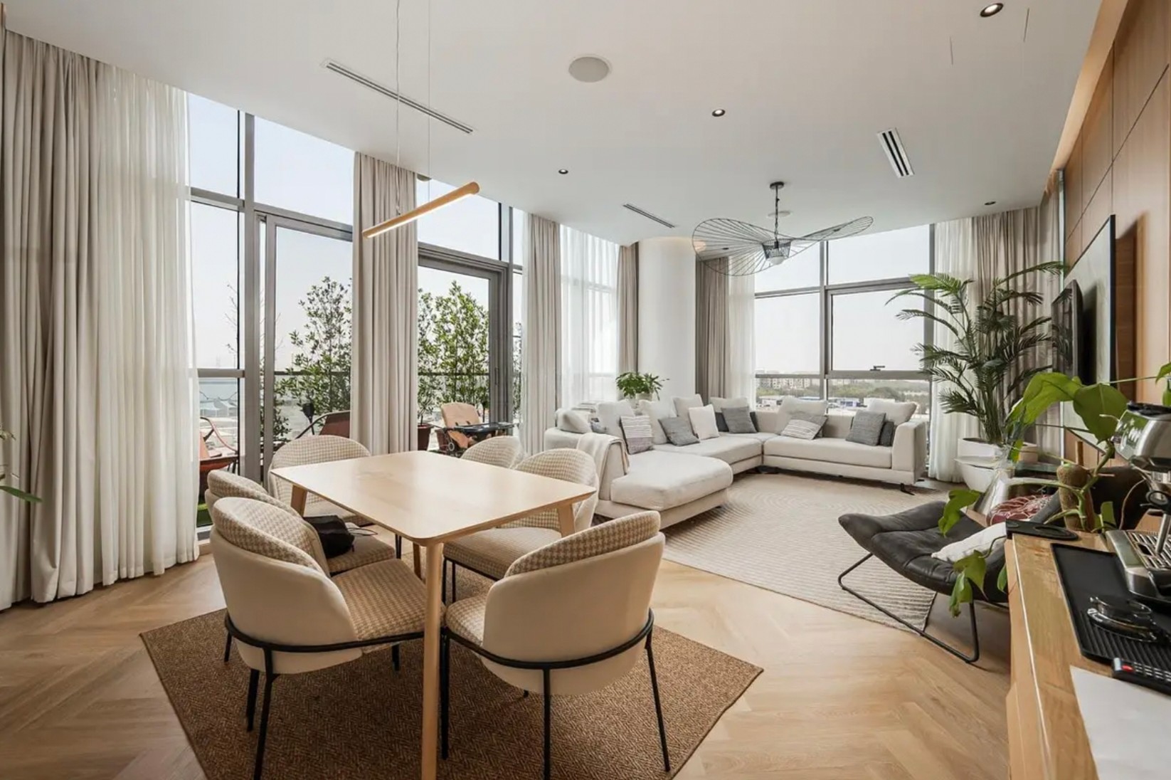 2 bed apartment in Jasmine