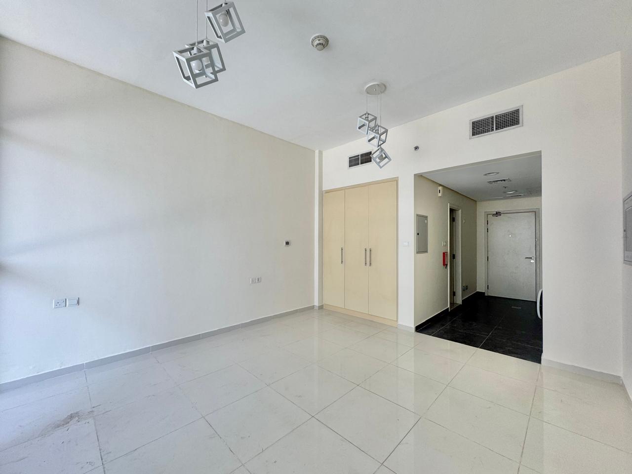 Studio apartment in Golf Town, photo 2