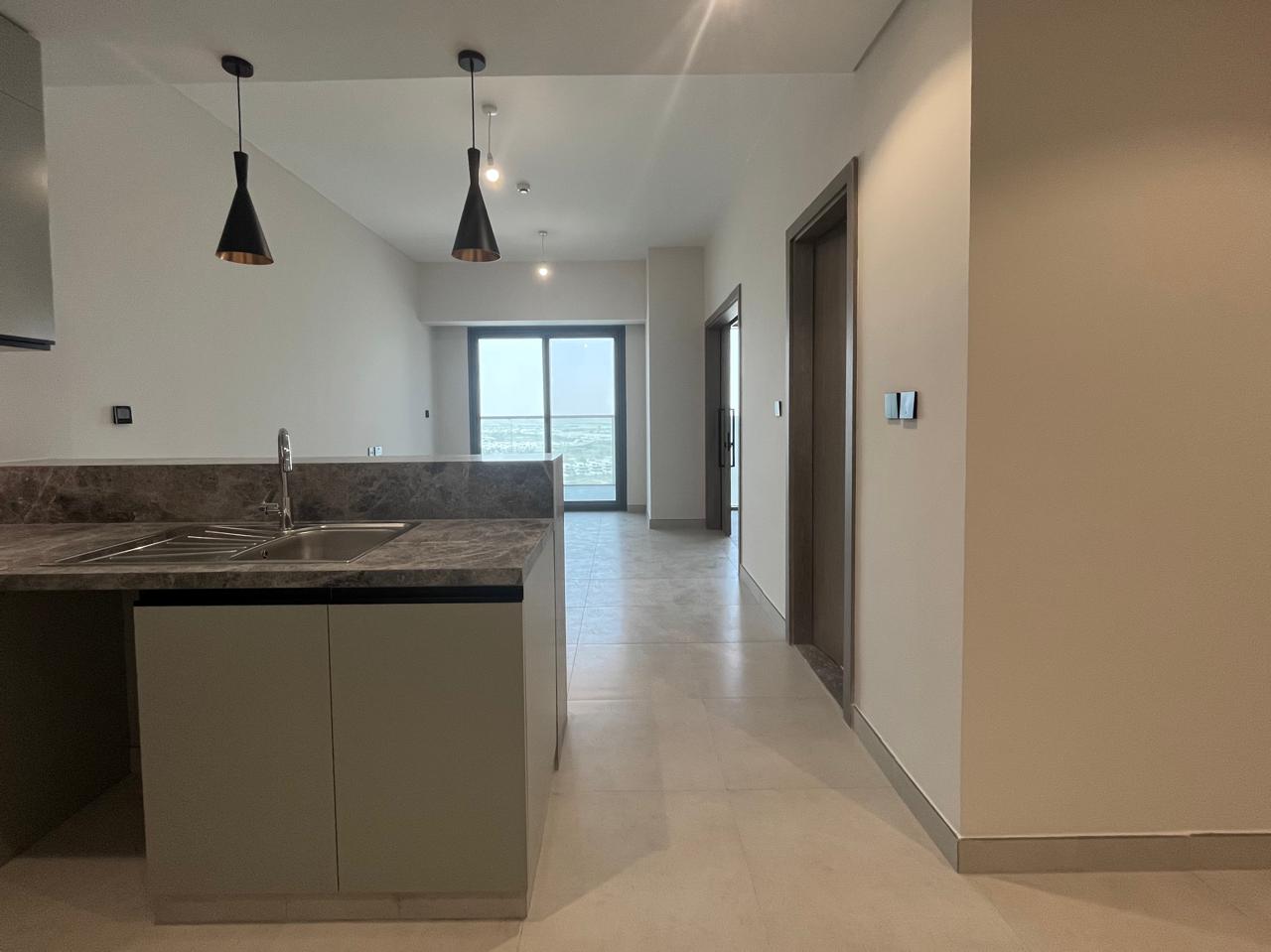 1 bed apartment in Golf Gate, photo 3