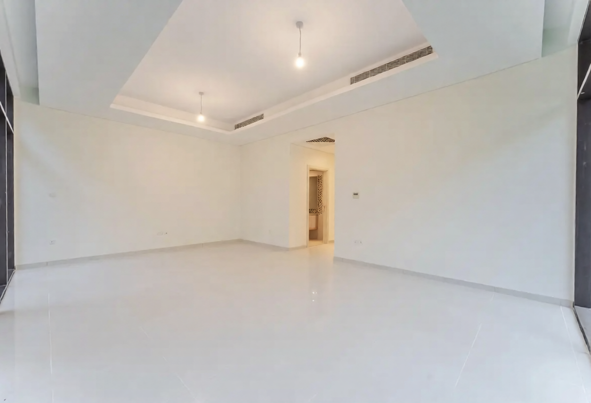 3 bed townhouse in The Park Villas, photo 2