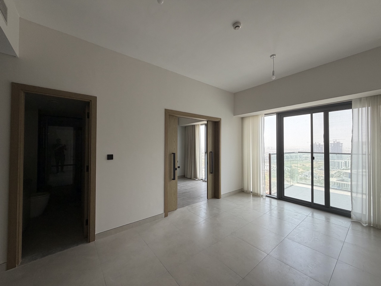 1 bed apartment in Golf Gate, photo 3